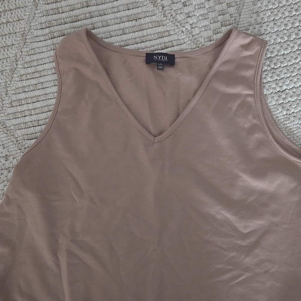 Sleep Tank & Shorts Set - Picture 5 of 6